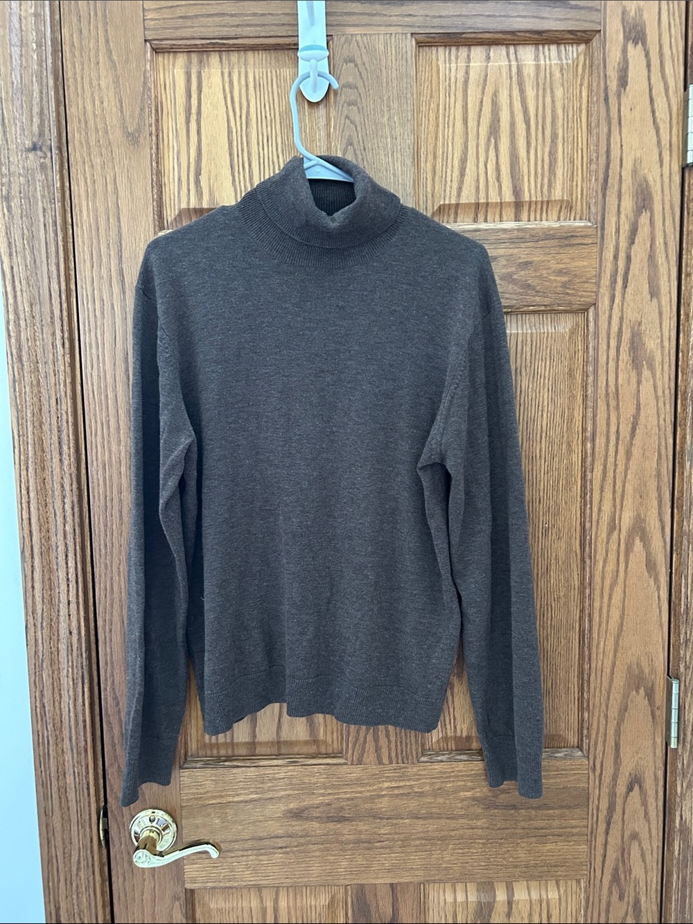 Perry Ellis Men's Dark Brown Turtleneck Sweater